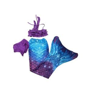 Girl's mermaid costume size Medium never been worn